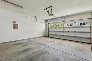 817 Mcginn Ln, Cary, NC 27519