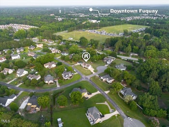 817 Mossy Oak Dr, Fuquay Varina, NC 27526