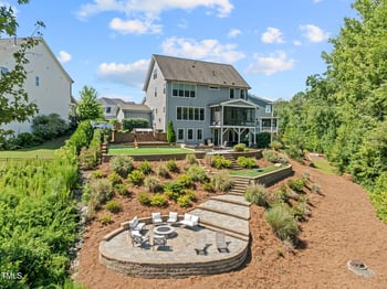 817 Rambling Oaks Ln, Holly Springs, NC 27540