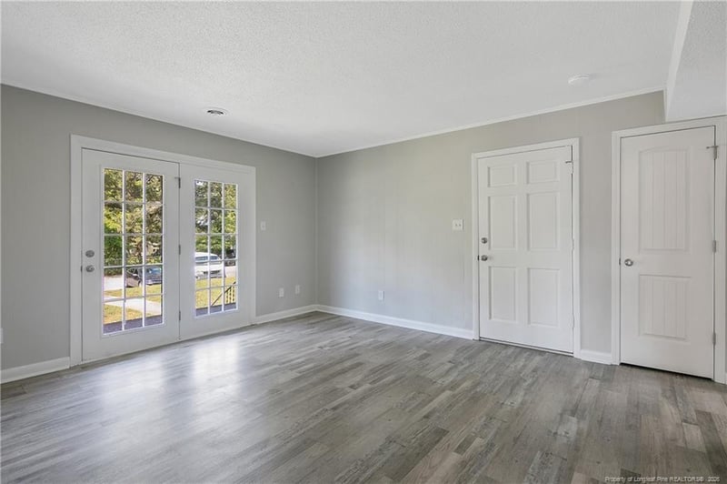817 Ridge Rd, Fayetteville, NC 28311