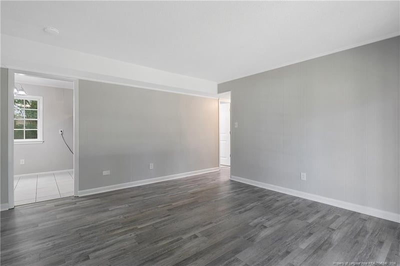 817 Ridge Rd, Fayetteville, NC 28311