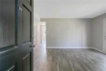 817 Ridge Rd, Fayetteville, NC 28311