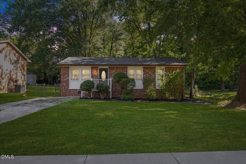 817 Waring St, Durham, NC 27704