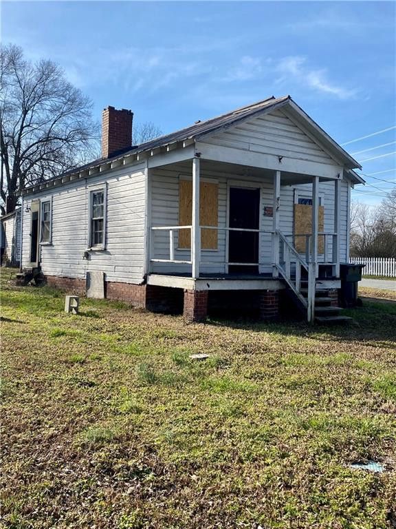 817 Williams St, Burlington, NC 27217