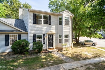 8170 Mcguire Dr, Raleigh, NC 27616