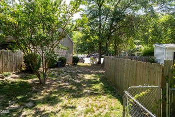 8170 Mcguire Dr, Raleigh, NC 27616