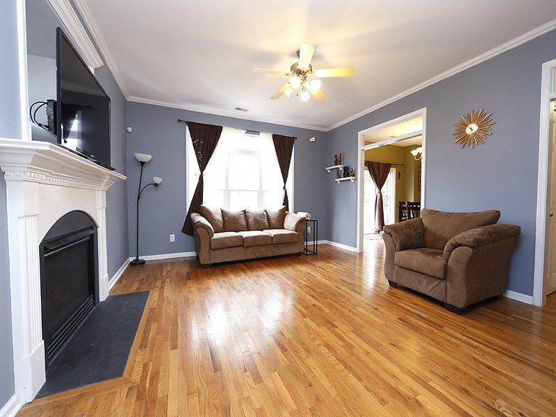 8173 Rolling Glenn Dr, Raleigh, NC 27616