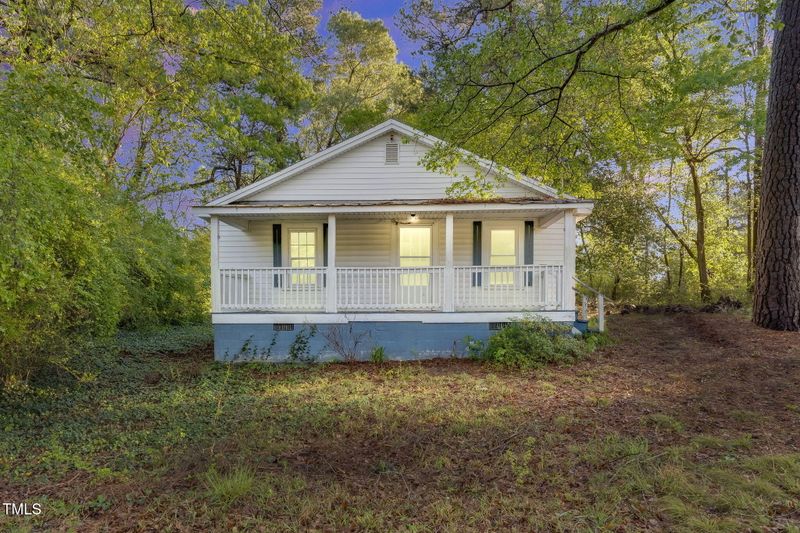 8175 Nc 27 E, Coats, NC 27521