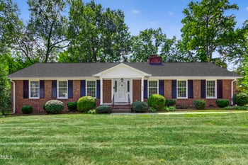 818 Colonial Dr, Burlington, NC 27215