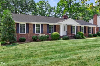 818 Colonial Dr, Burlington, NC 27215