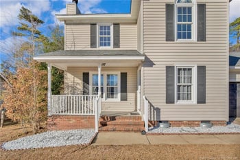 818 Eagle Landing Dr, Hope Mills, NC 28348