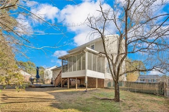 818 Eagle Landing Dr, Hope Mills, NC 28348