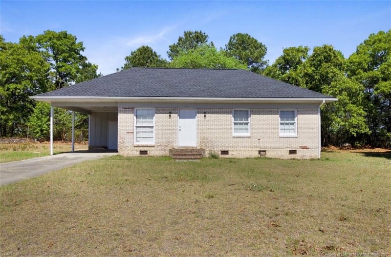 818 Grambling Ct, Fayetteville, NC 28311