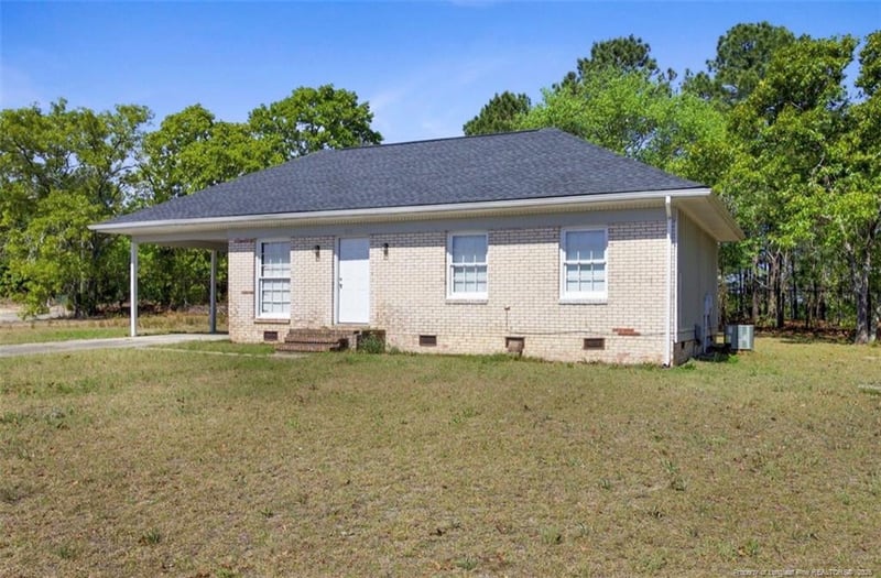 818 Grambling Ct, Fayetteville, NC 28311