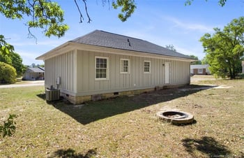 818 Grambling Ct, Fayetteville, NC 28311