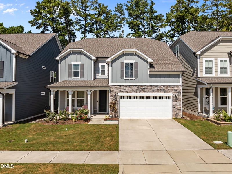 818 Haybeck Ln, Apex, NC 27523