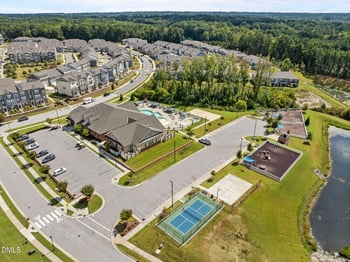 818 Haybeck Ln, Apex, NC 27523