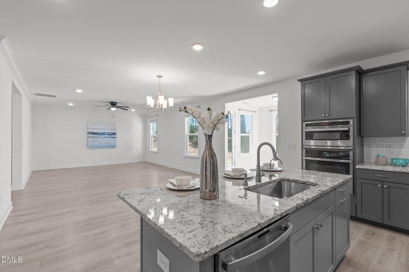 818 Haybeck Ln, Apex, NC 27523