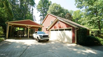818 Lake Forest Dr, Raleigh, NC 27615