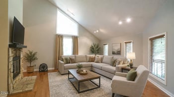 818 Lake Forest Dr, Raleigh, NC 27615