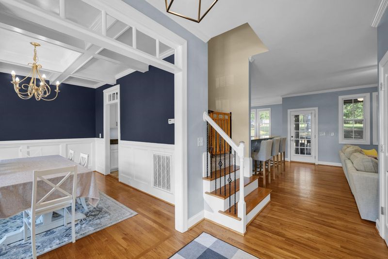 818 Ruth Cir, Fuquay Varina, NC 27526