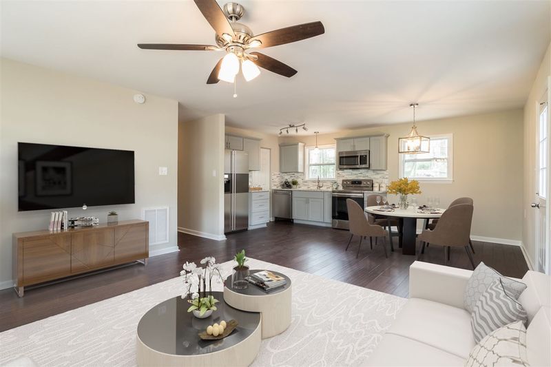 818 Shay Dr, Durham, NC 27704
