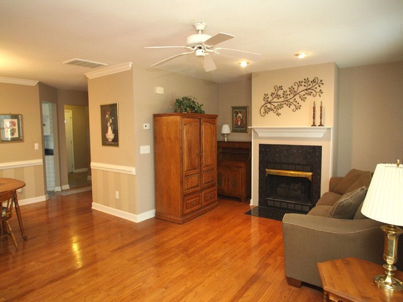 818 St Catherines Dr, Wake Forest, NC 27587