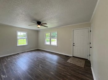 818 Wakefield Ave, Henderson, NC 27536