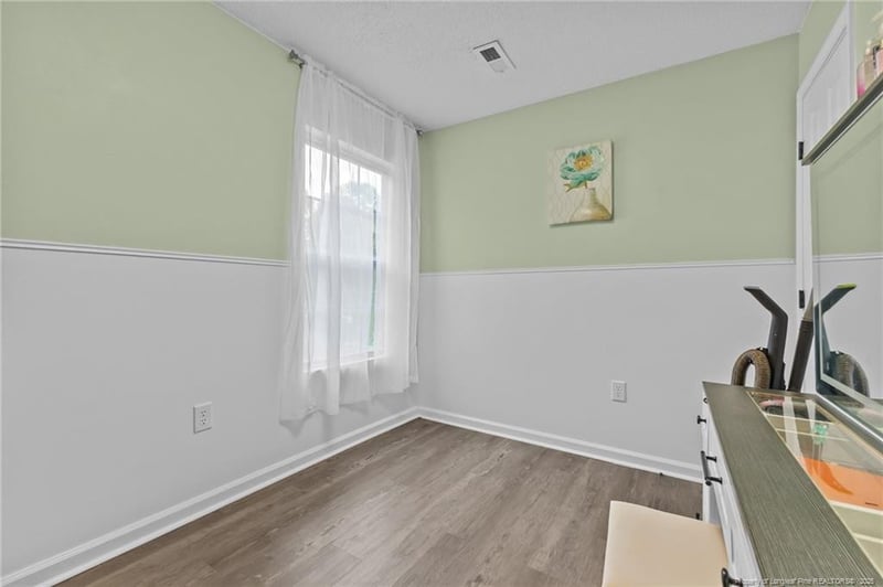 8185 Turnbull Rd, Fayetteville, NC 28312