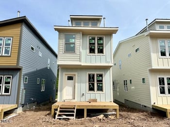 818a Carter Ave, Durham, NC 27703