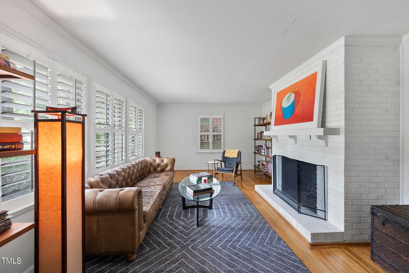 819 Beaver Dam Rd, Raleigh, NC 27607