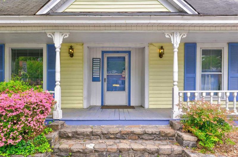 819 Broad St, Durham, NC 27705