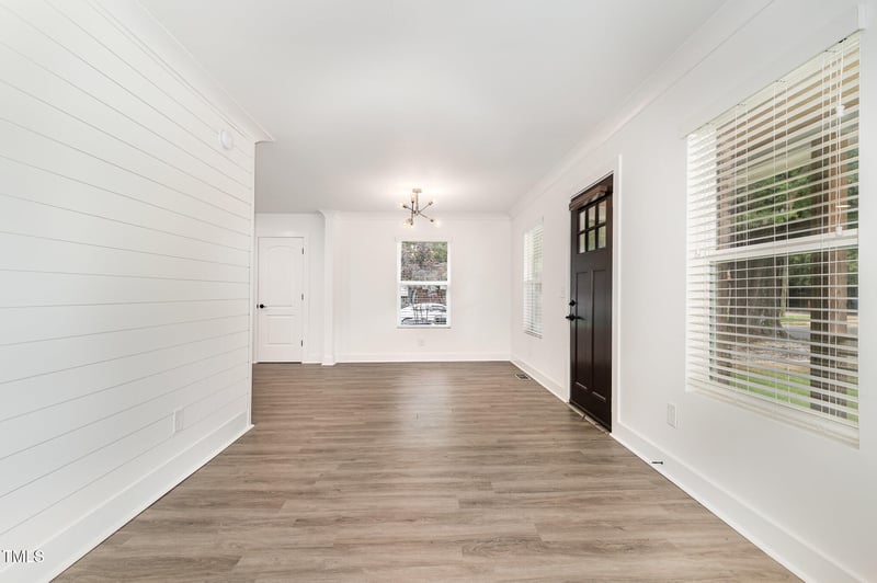 819 Cumberland St, Raleigh, NC 27610