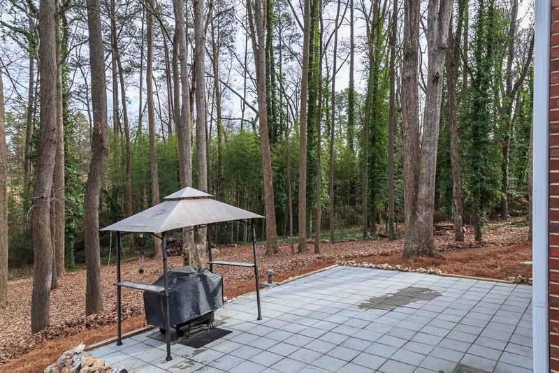 819 Griffis St, Cary, NC 27511