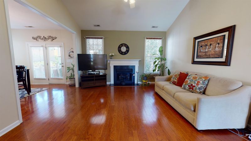 819 Maurepas Dr, Knightdale, NC 27545