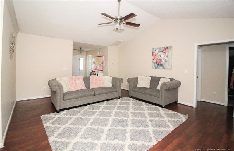 819 Nighthawk Pl, Fayetteville, NC 28314