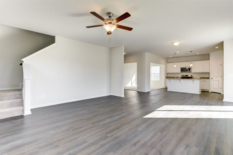 819 Rolling Creek Cir, Clayton, NC 27520