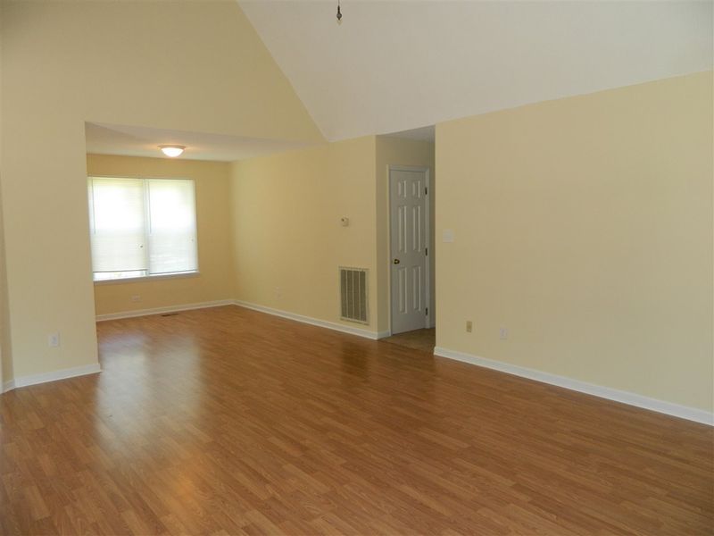 82 E Boxley Dr, Wendell, NC 27591