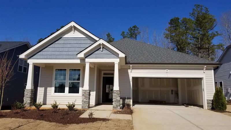 82 Carbone Ln, Clayton, NC 27527