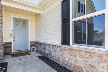 82 Coble Farms Pl, Fuquay Varina, NC 27526