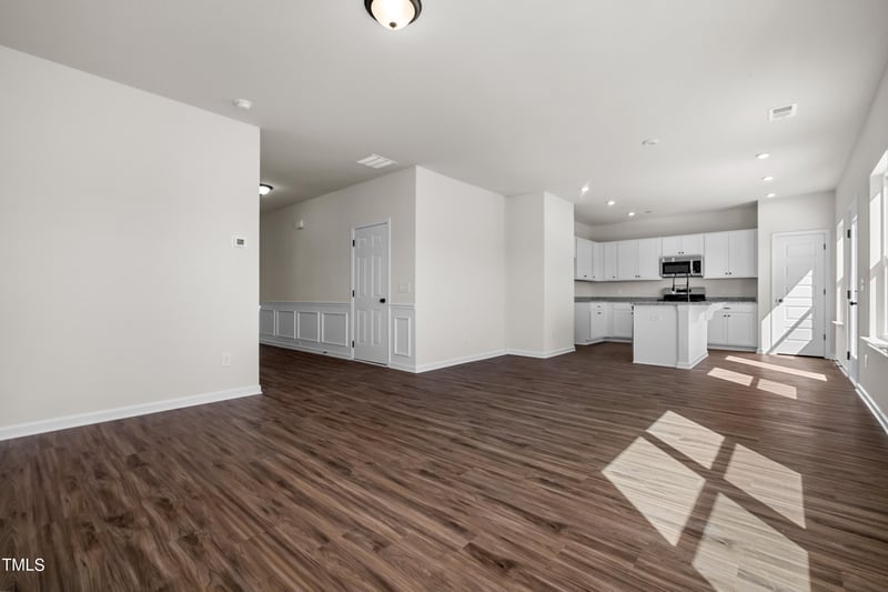 82 Continental Ln, Smithfield, NC 27577