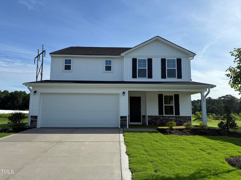 82 Emily Gardens Dr, Selma, NC 27576