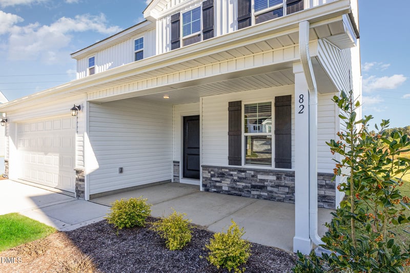 82 Emily Gardens Dr, Selma, NC 27576