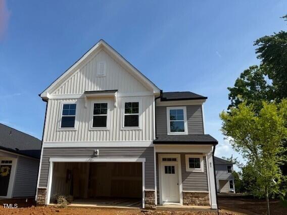 82 Fairwinds Dr, Lillington, NC 27546