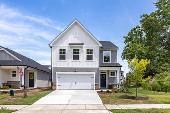 82 Fairwinds Dr, Lillington, NC 27546