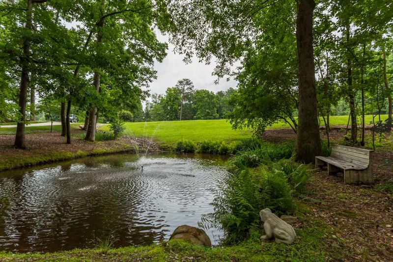 82 Fernside Ct, Angier, NC 27501