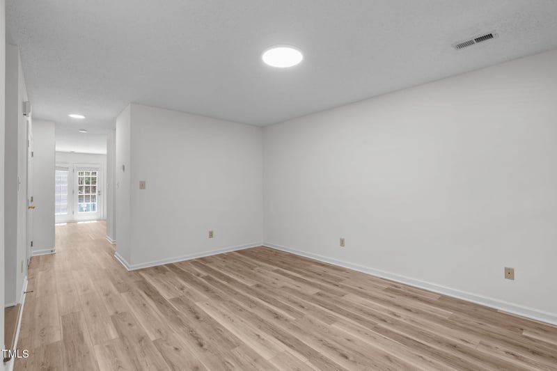 82 Forest Oaks Dr, Durham, NC 27705