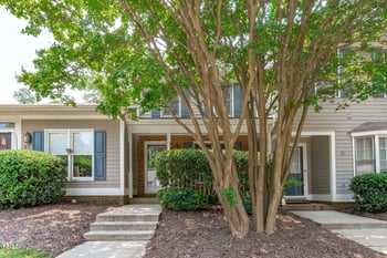 82 Forest Oaks Dr, Durham, NC 27705