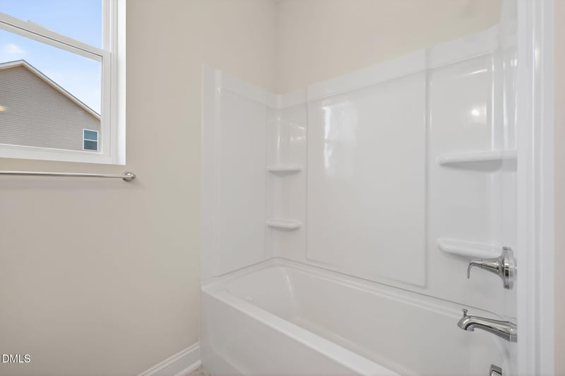82 Maverick Ln, Dunn, NC 28334