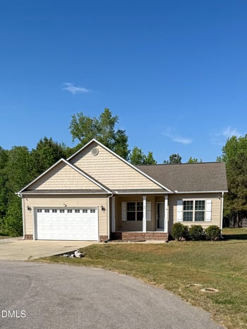 82 Meherrin Ct, Clayton, NC 27527